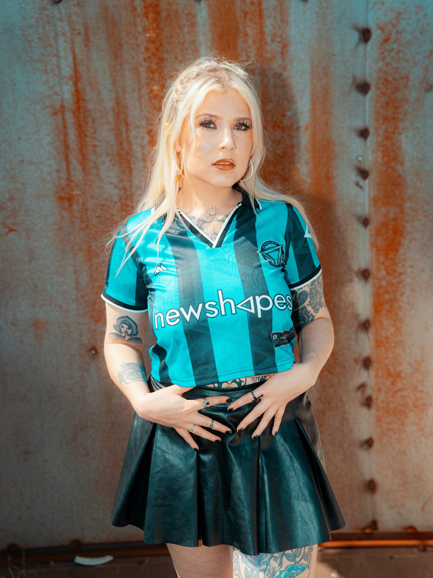 newshapes football jersey - cropped ◁